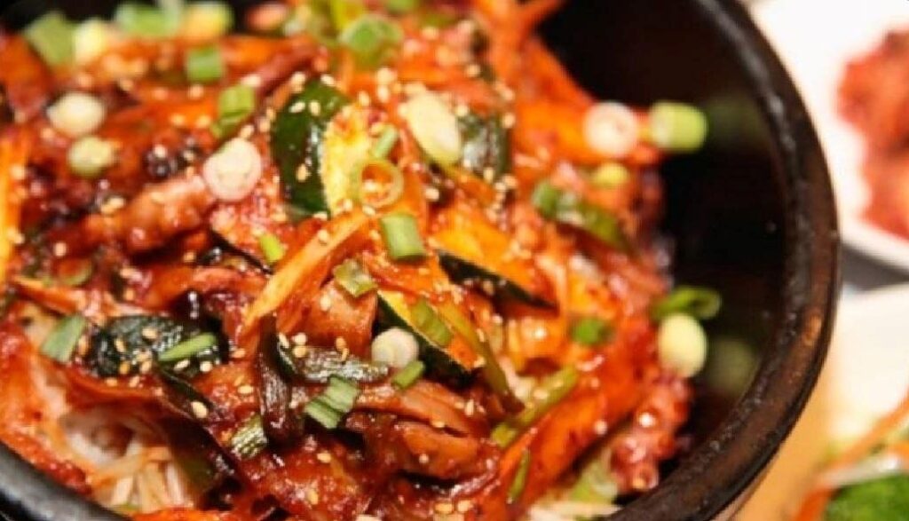 nackji dolsot bibimbap